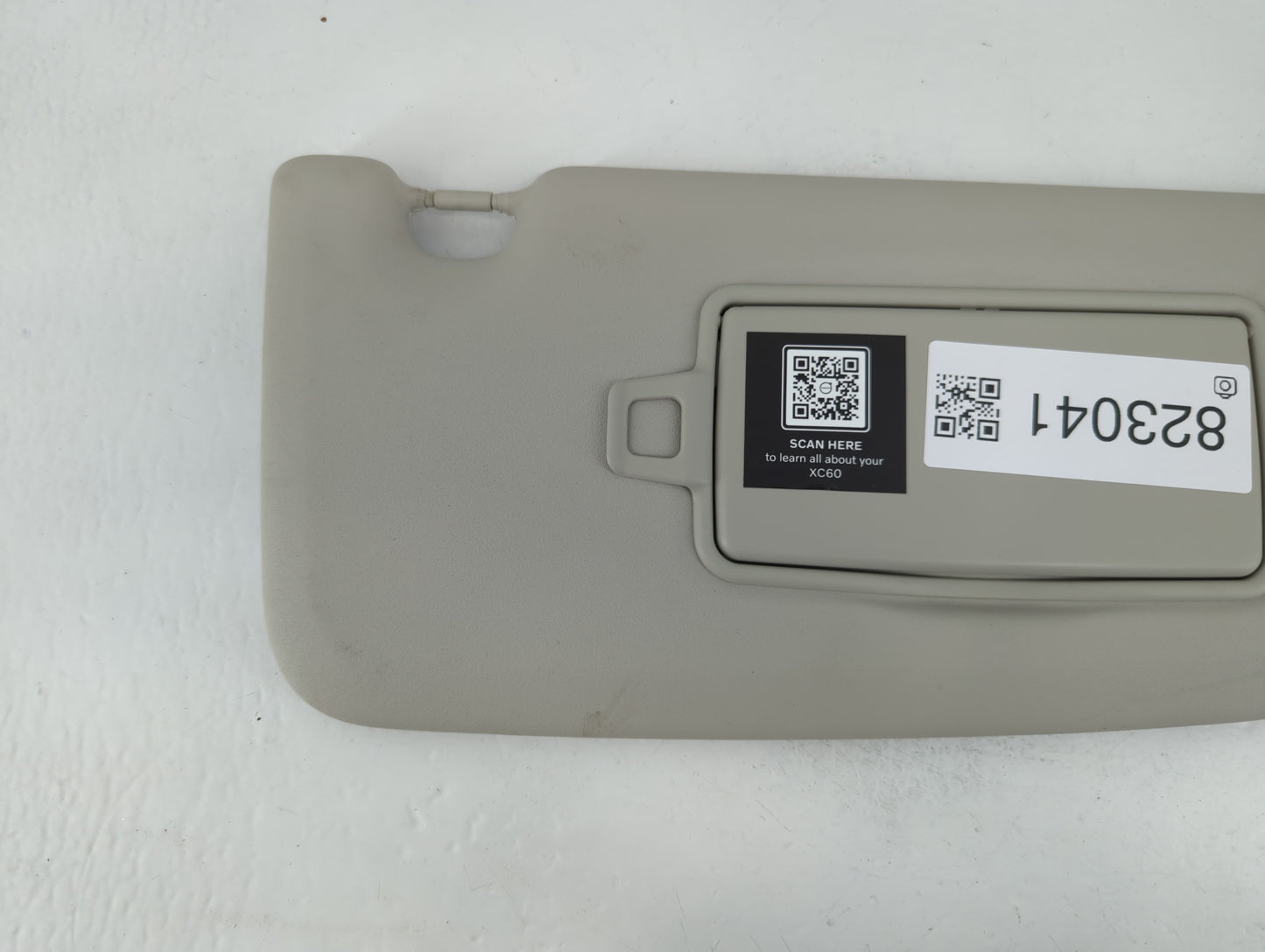 2018-2021 Volvo Xc60 Sun Visor Shade Replacement Passenger Right Mirror Fits Fits 2018 2019 2020 2021 OEM Used Auto Parts - 