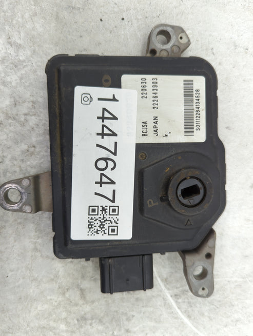 2023 Volvo Xc90 Transfer Case Control Module Oemusedautoparts1 2023-volvo-xc90-transfer-case-control-module-oemusedautoparts1