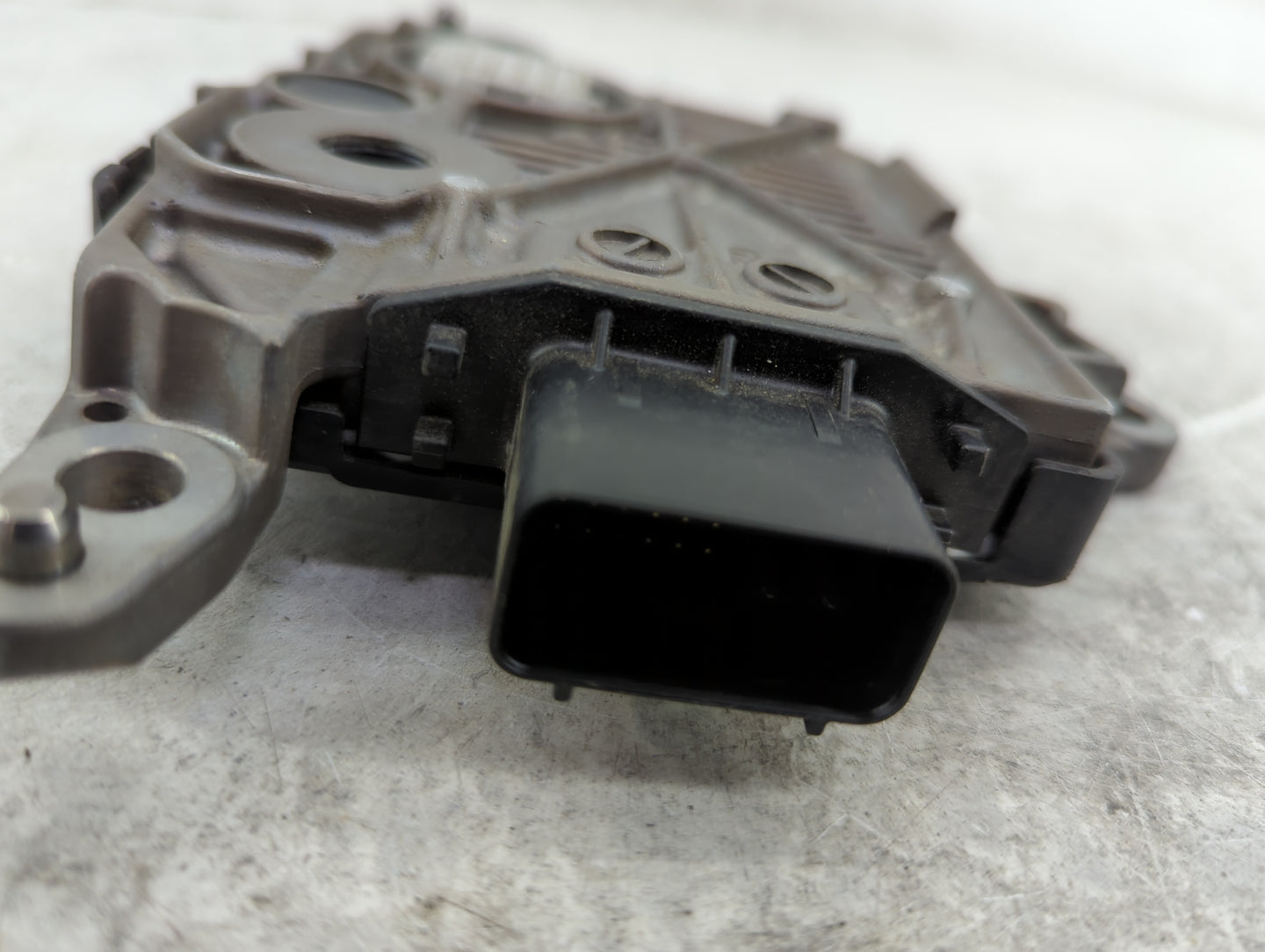2023 Volvo Xc90 Transfer Case Control Module - Oemusedautoparts1.com