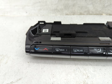 2023 Wagoneer Wagoneer Climate Control Module Temperature AC/Heater Replacement P/N:P68423822AG TKDKA061300200 Fits OEM Used Auto Parts