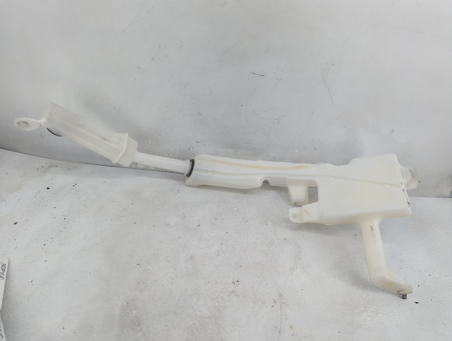 Acura Integra Windshield Washer Fluid Reservoir Bottle Oem - Oemusedautoparts1.com