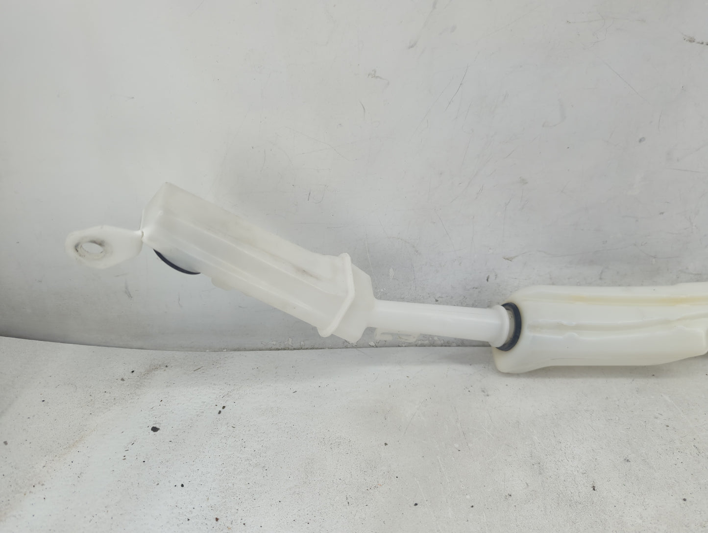 Acura Integra Windshield Washer Fluid Reservoir Bottle Oem - Oemusedautoparts1.com