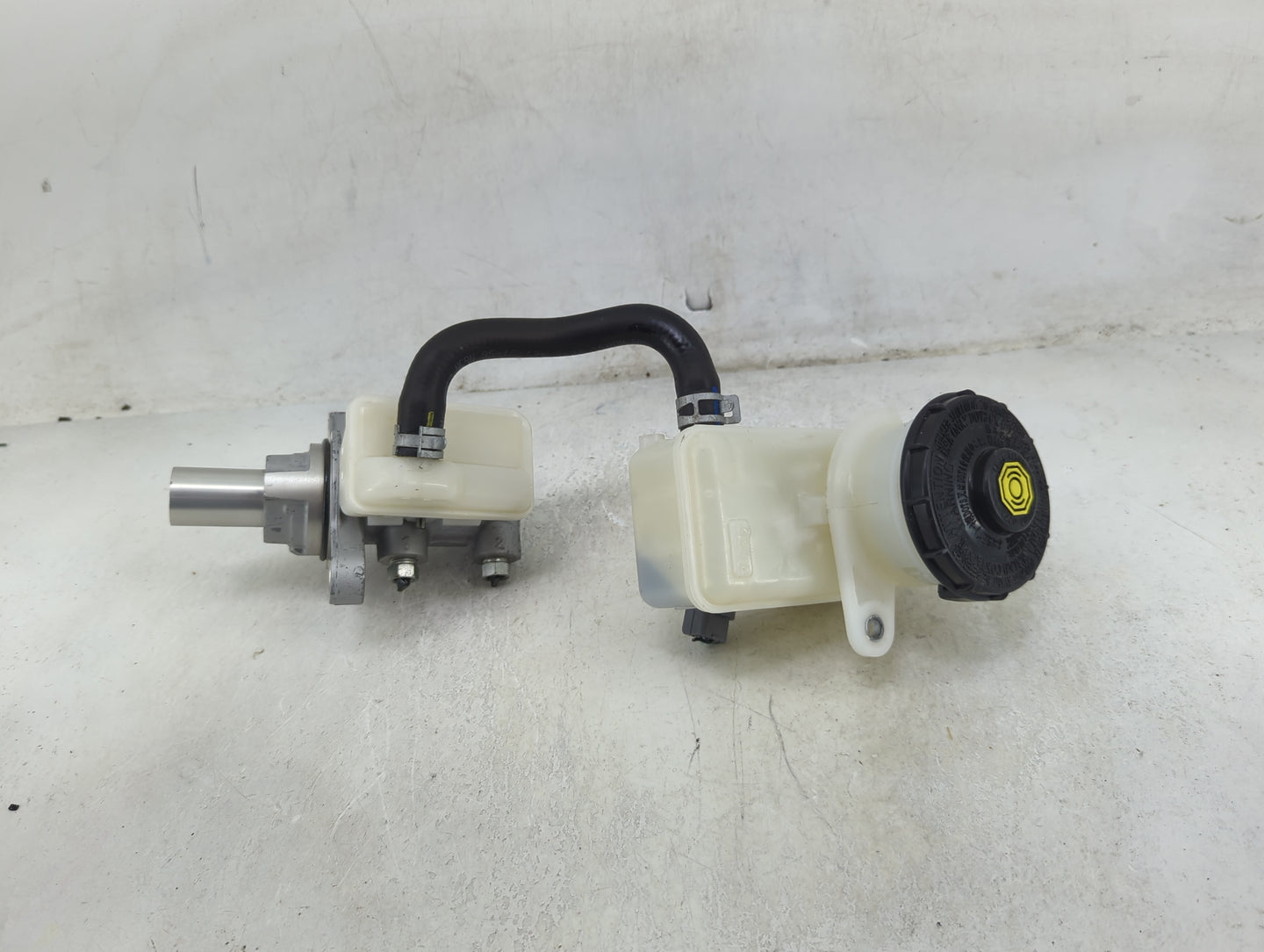2022-2022 Acura Mdx Brake Master Cylinder - Oemusedautoparts1.com