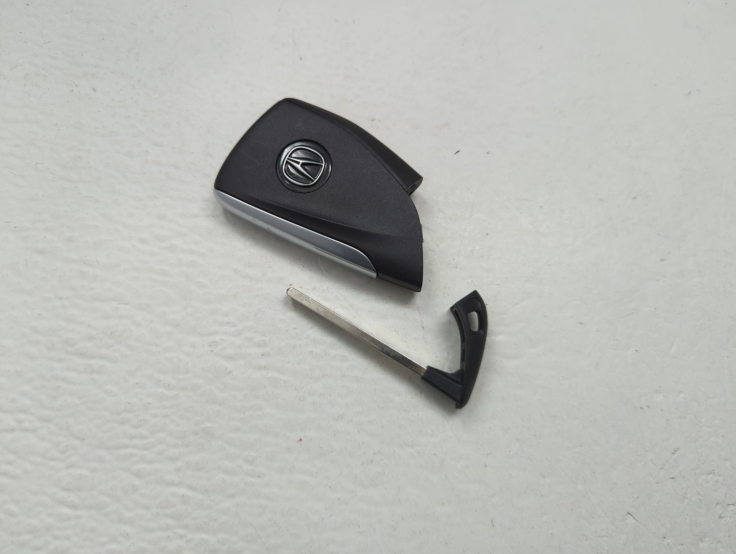 Acura Zdx Keyless Entry Remote Fob YG0G21TB2 85024681 5 buttons - Oemusedautoparts1.com