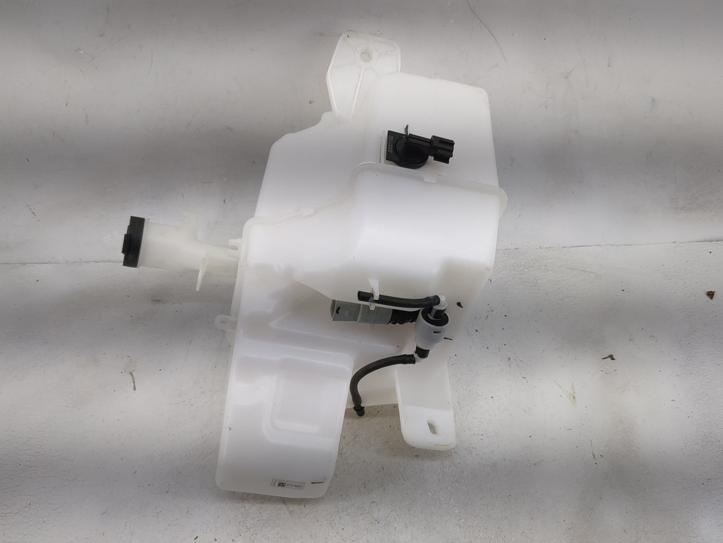 2024 Acura Zdx Windshield Washer Fluid Reservoir Bottle - Oemusedautoparts1.com
