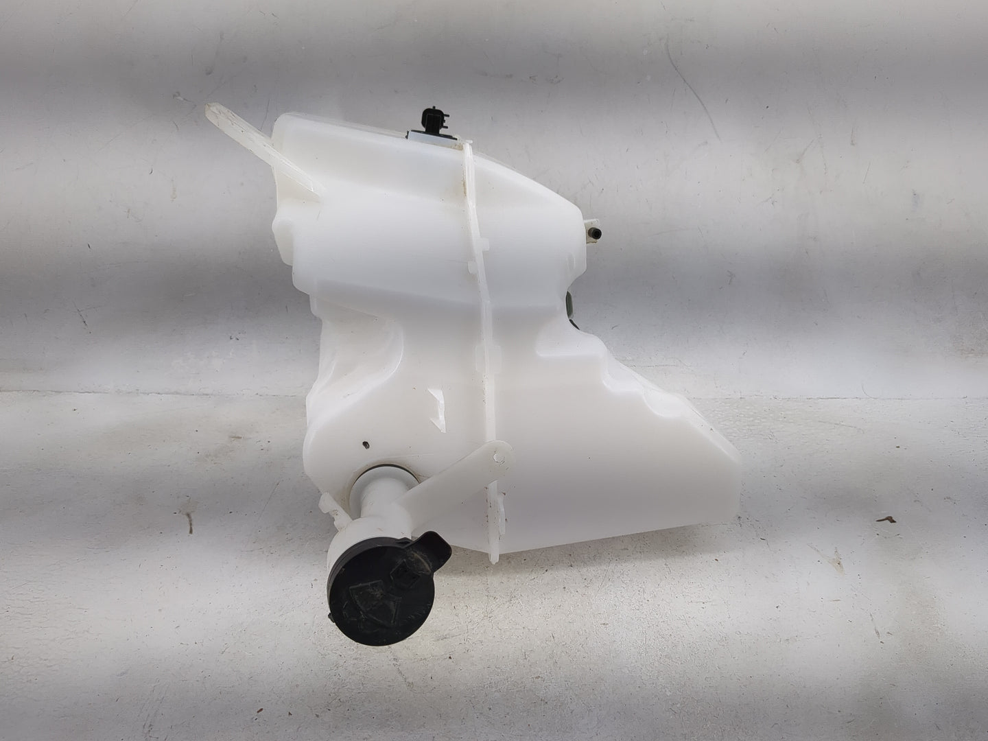 2024 Acura Zdx Windshield Washer Fluid Reservoir Bottle - Oemusedautoparts1.com