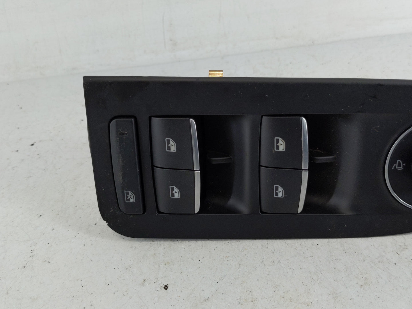2024 Alfa Romeo Giulia Master Power Window Switch Replacement Driver Side Left P/N:01561291690 Fits OEM Used Auto Parts - Oe