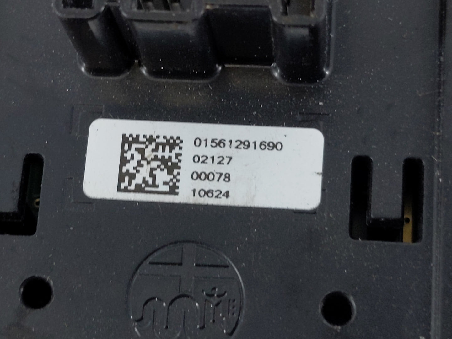 2024 Alfa Romeo Giulia Master Power Window Switch Replacement Driver Side Left P/N:01561291690 Fits OEM Used Auto Parts - Oe