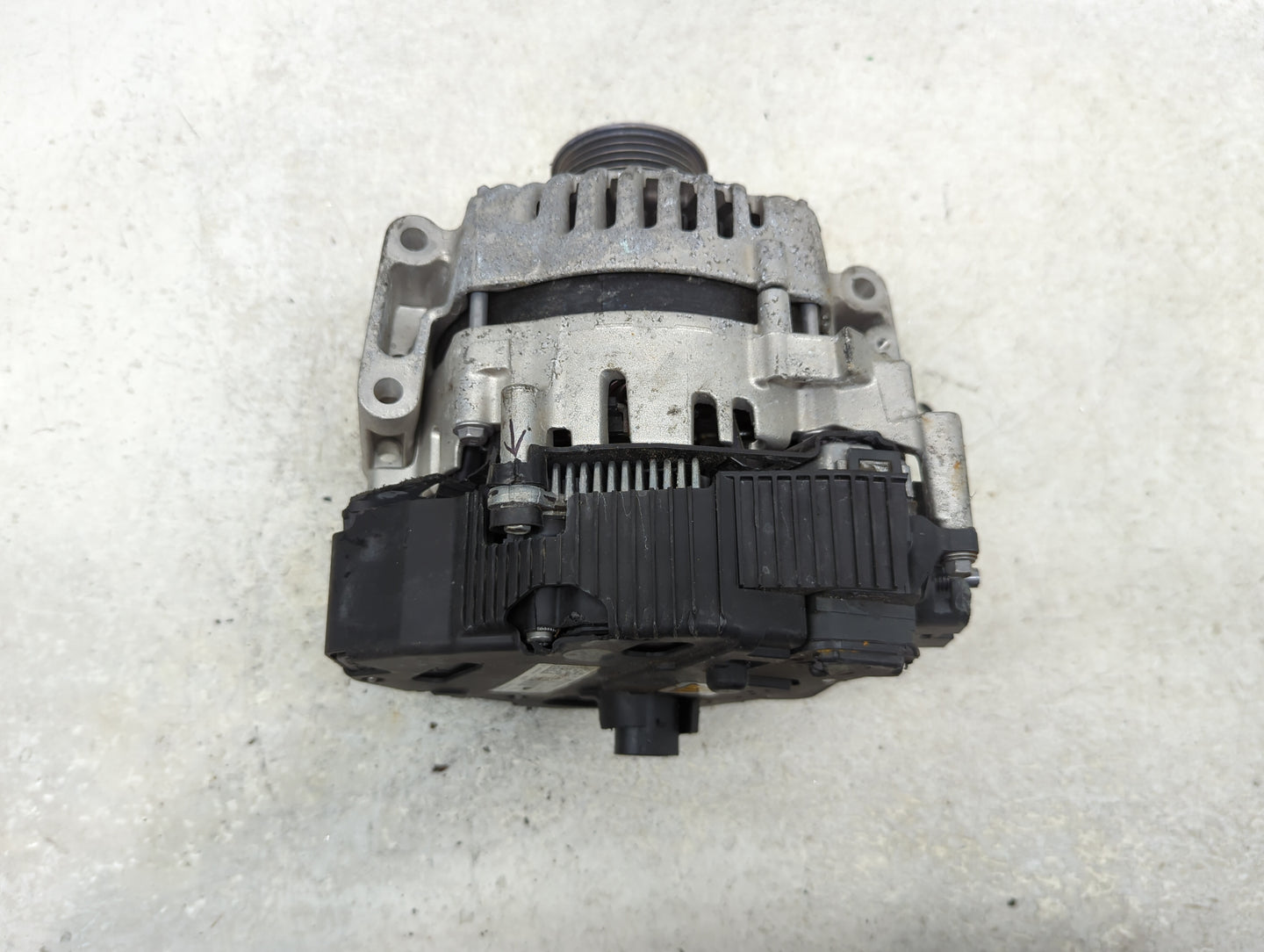 2024 Audi A3 Alternator Replacement Generator Charging Assembly Engine OEM P/N:06Q 903 018 Fits OEM Used Auto Parts - Oemuse