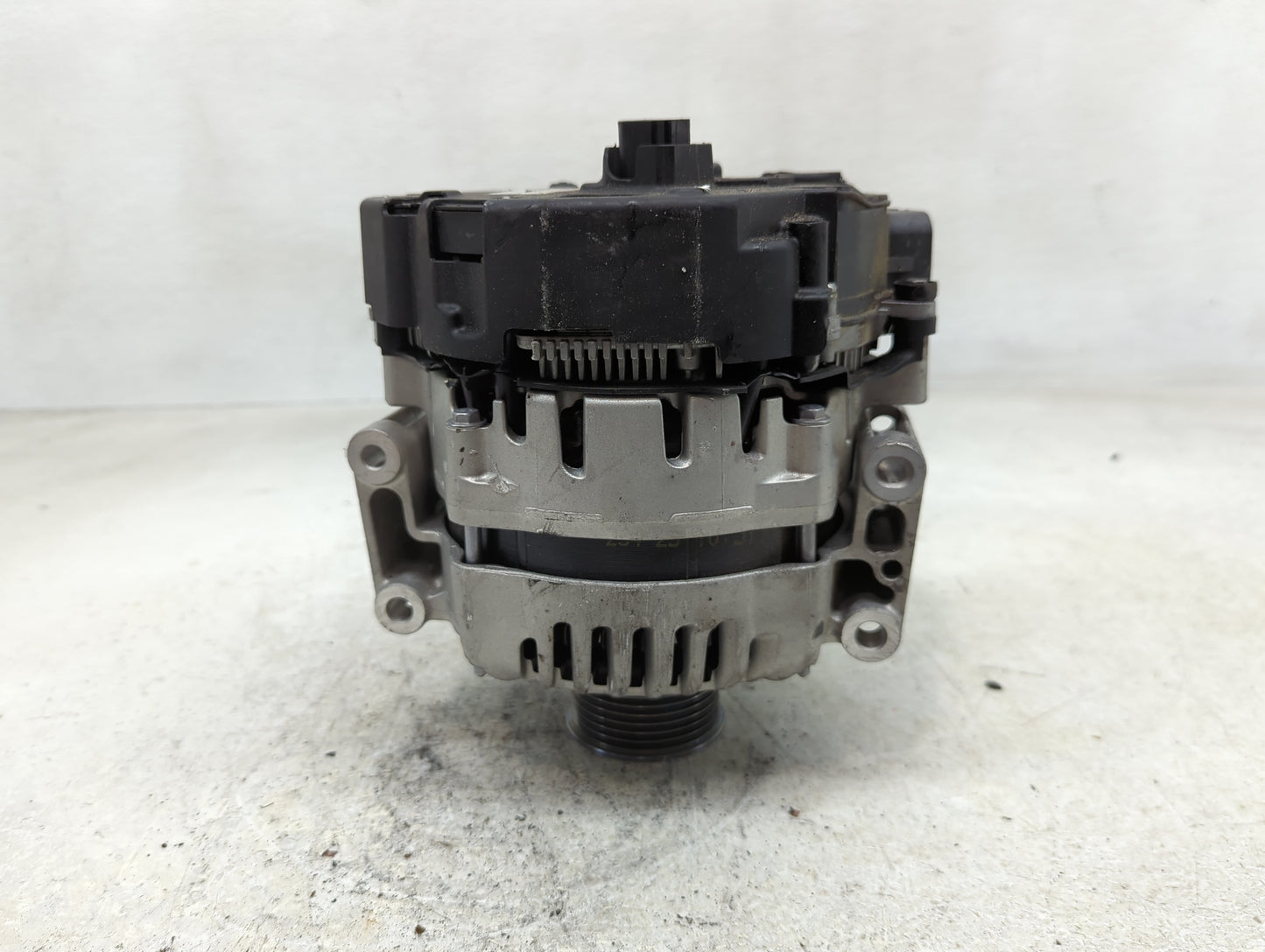 2024 Audi A3 Alternator Replacement Generator Charging Assembly Engine OEM P/N:06Q 903 018 Fits OEM Used Auto Parts - Oemuse