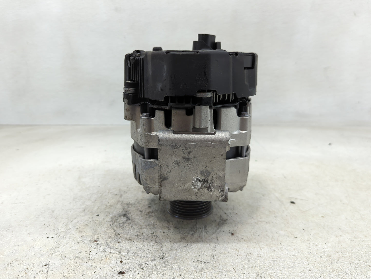 2024 Audi A3 Alternator Replacement Generator Charging Assembly Engine OEM P/N:06Q 903 018 Fits OEM Used Auto Parts - Oemuse