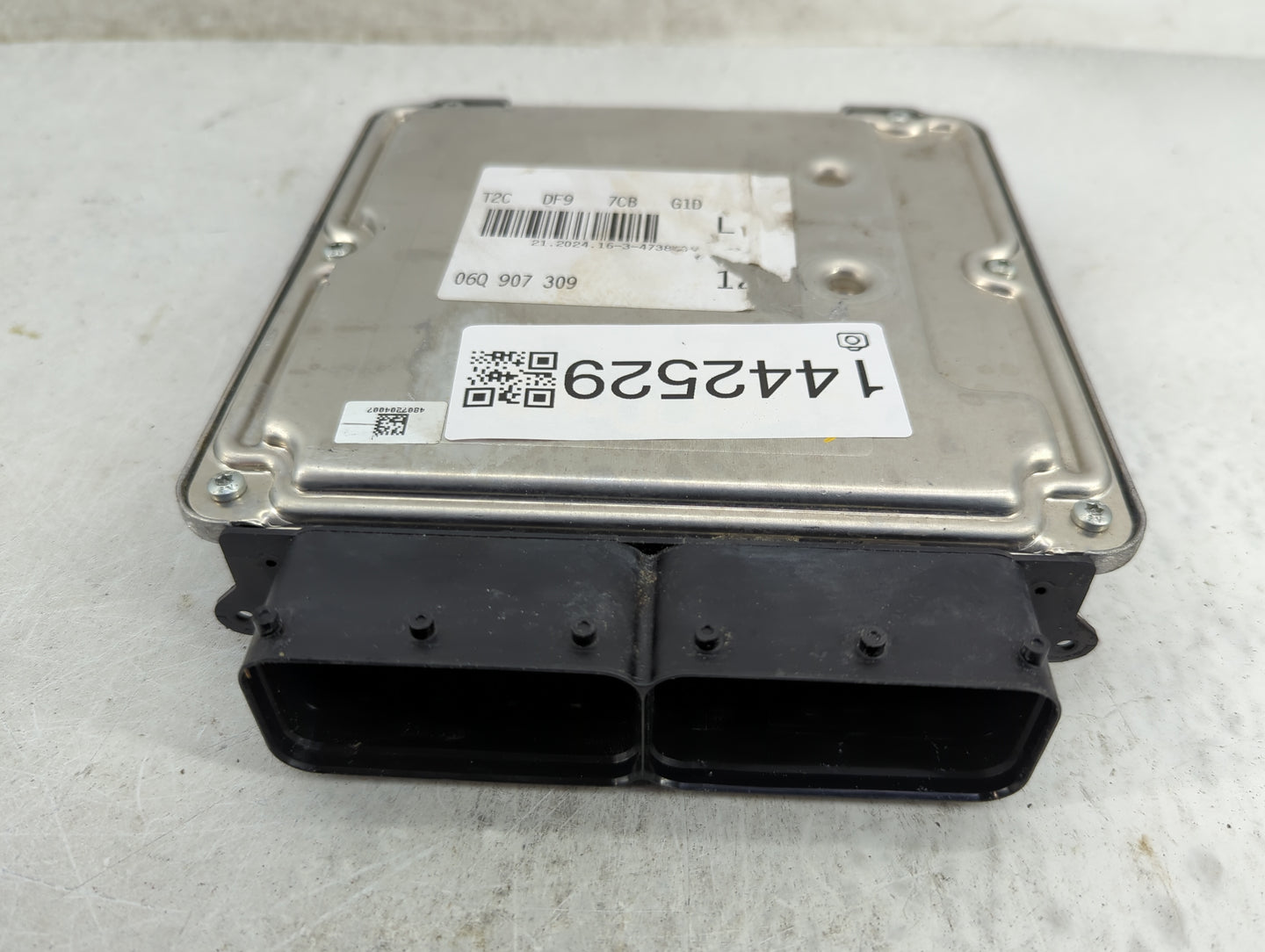 2024 Audi A3 PCM Engine Control Computer ECU ECM PCU OEM P/N:06Q907309 0261S21716 Fits OEM Used Auto Parts - Oemusedautopart