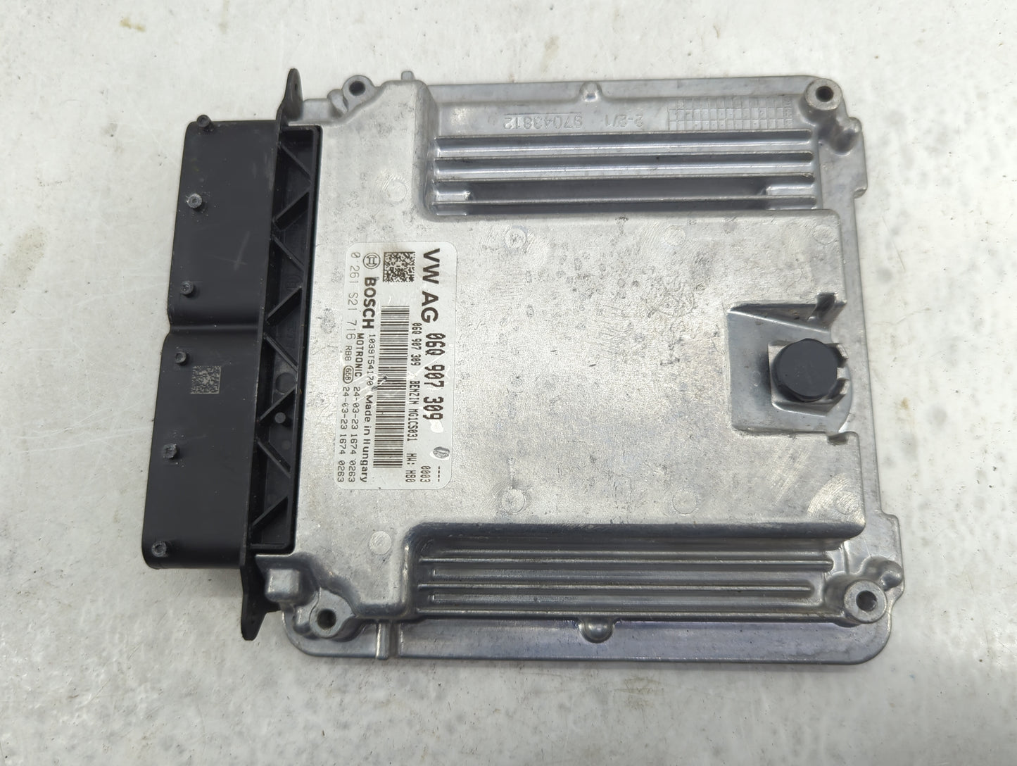 2024 Audi A3 PCM Engine Control Computer ECU ECM PCU OEM P/N:06Q907309 0261S21716 Fits OEM Used Auto Parts - Oemusedautopart