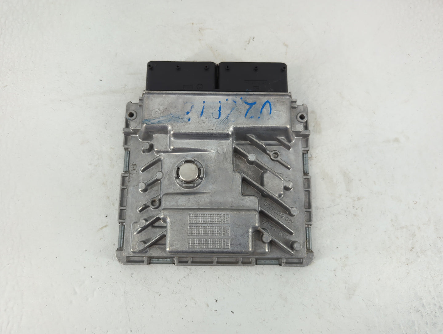 2024 Audi Q3 PCM Engine Control Computer ECU ECM PCU OEM P/N:06K 907 425 J Fits OEM Used Auto Parts - Oemusedautoparts1.com