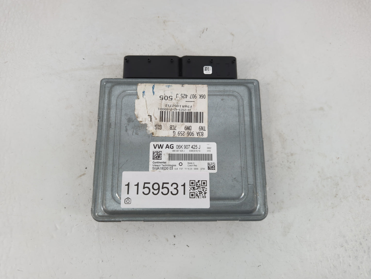 2024 Audi Q3 PCM Engine Control Computer ECU ECM PCU OEM P/N:06K 907 425 J Fits OEM Used Auto Parts - Oemusedautoparts1.com