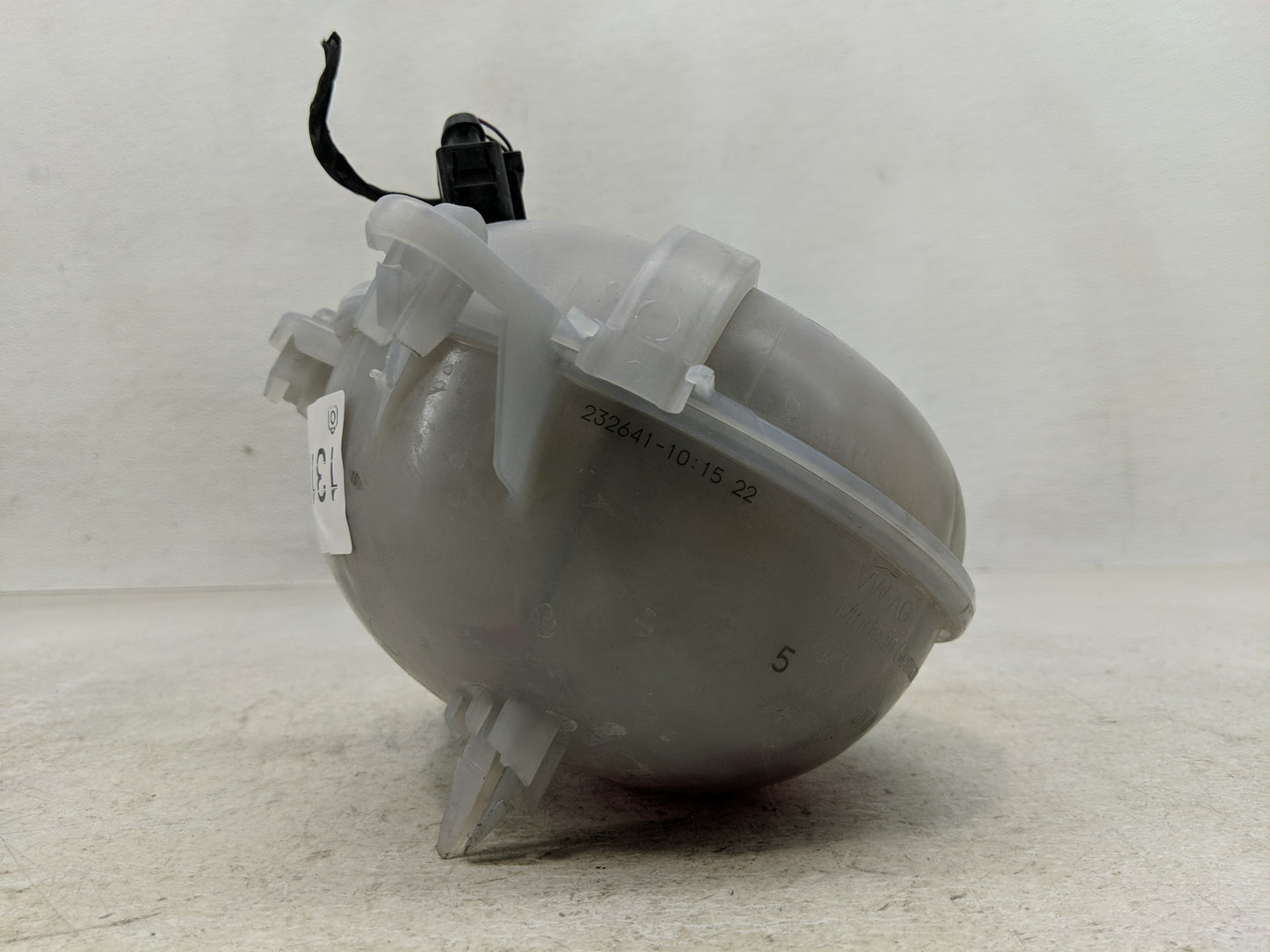 2024 Audi Q3 Radiator Coolant Overflow Expansion Tank Bottle - Oemusedautoparts1.com