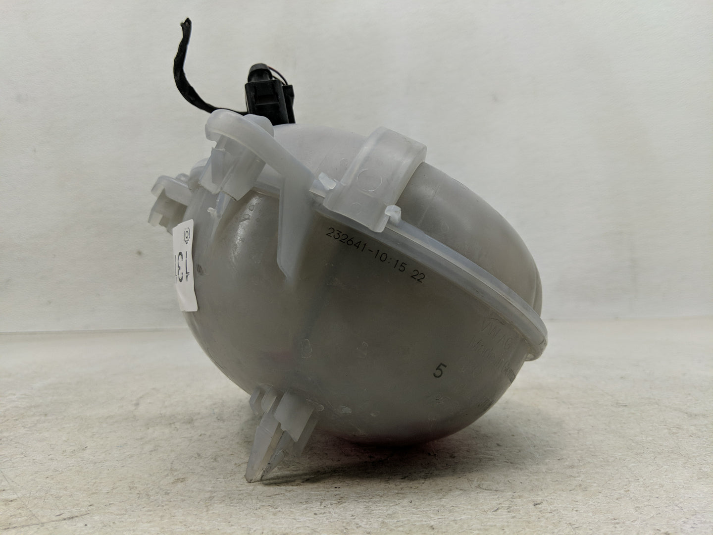 2024 Audi Q3 Radiator Coolant Overflow Expansion Tank Bottle - Oemusedautoparts1.com