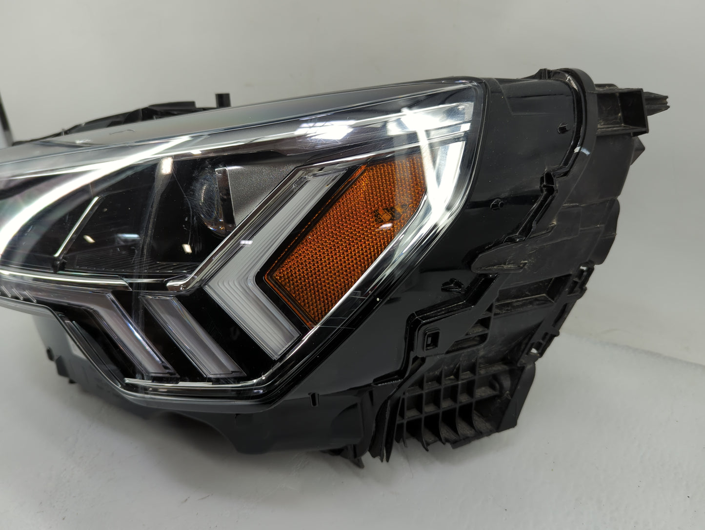 2019-2022 Audi Q3 Driver Left Oem Head Light Headlight Lamp - Oemusedautoparts1.com