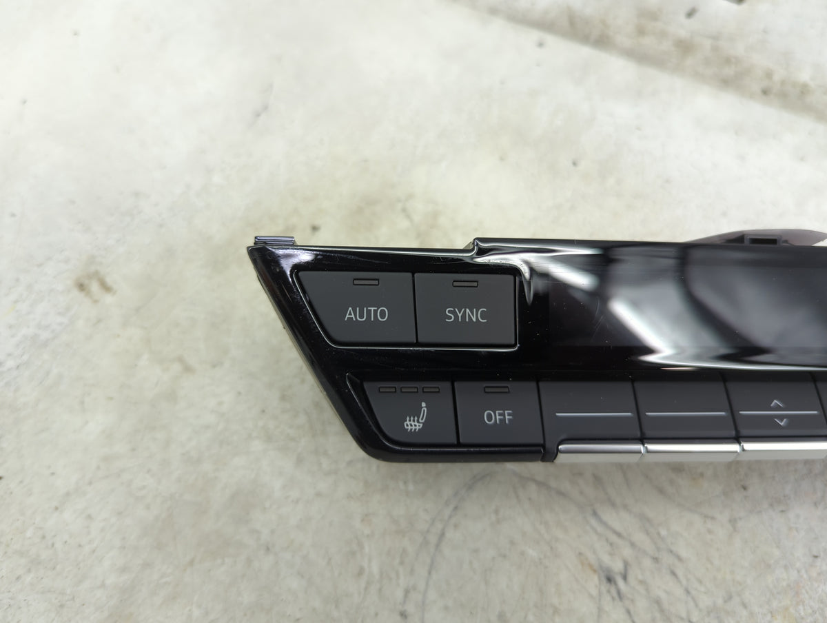 2024 Audi Q4 Climate Control Module Temperature AC/Heater Replacement P/N:89A820043D 89A.820.043.D Fits OEM Used Auto Parts 
