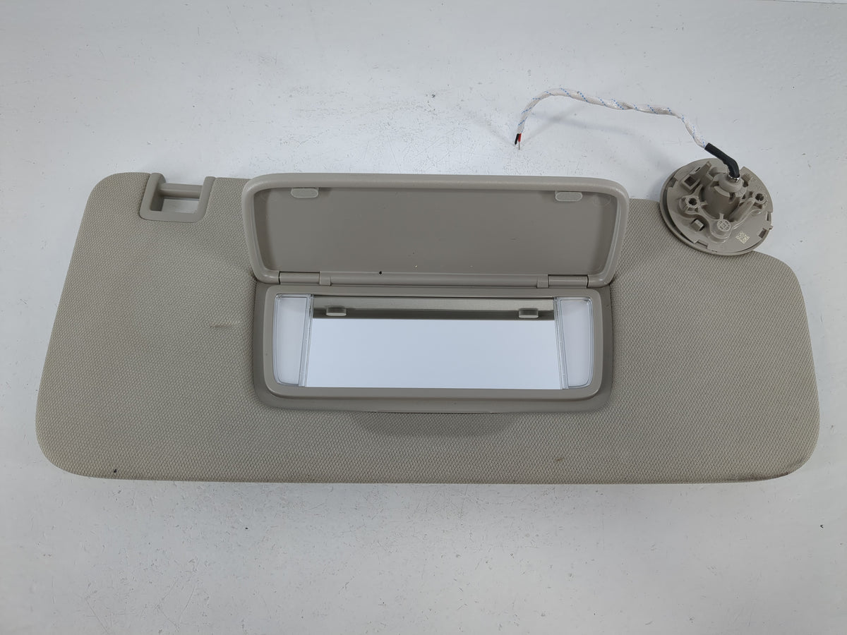 2024 Buick Encore Sun Visor Shade Replacement Passenger Right Mirror Fits OEM Used Auto Parts - Oemusedautoparts1.com