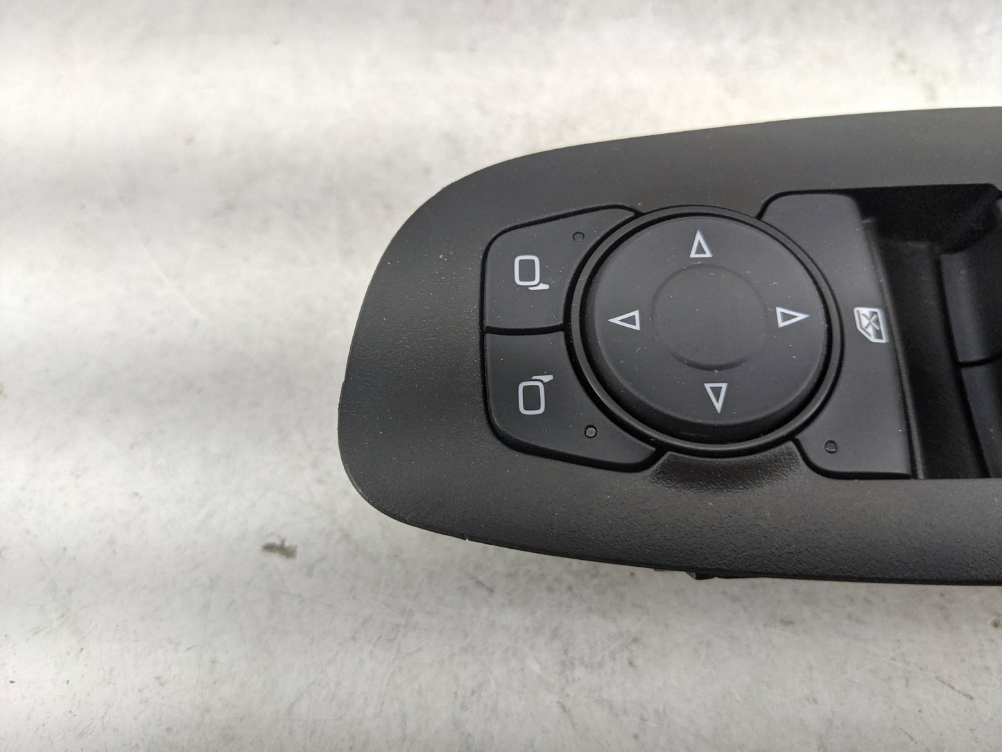 2020-2021 Buick Encore Master Power Window Switch Replacement Driver Side Left P/N:84513464 D1A189A, 64TW-DR Fits Fits 2020 