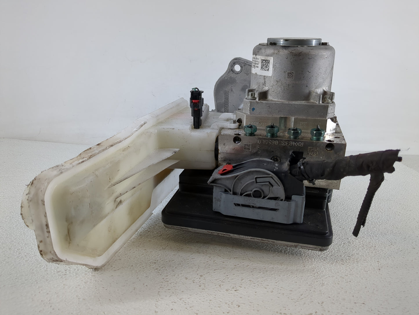 2018-2020 Cadillac Xt5 ABS Pump Control Module Replacement P/N:86549478 Fits Fits 2018 2019 2020 OEM Used Auto Parts - Oemus