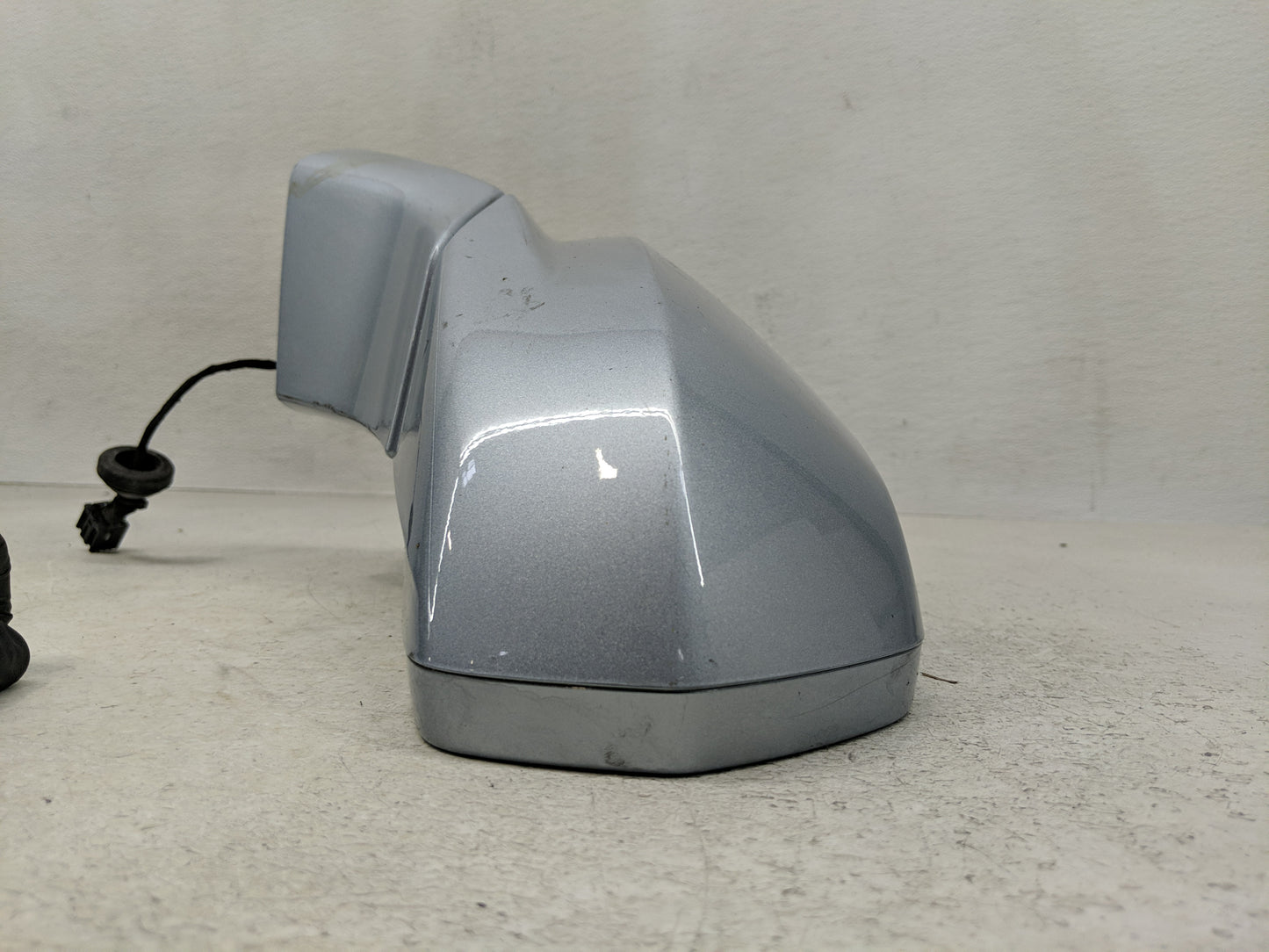 2024 Chevrolet Blazer Driver Side View Mirror - Left Door Mirror OEM Used - Oemusedautoparts1.com