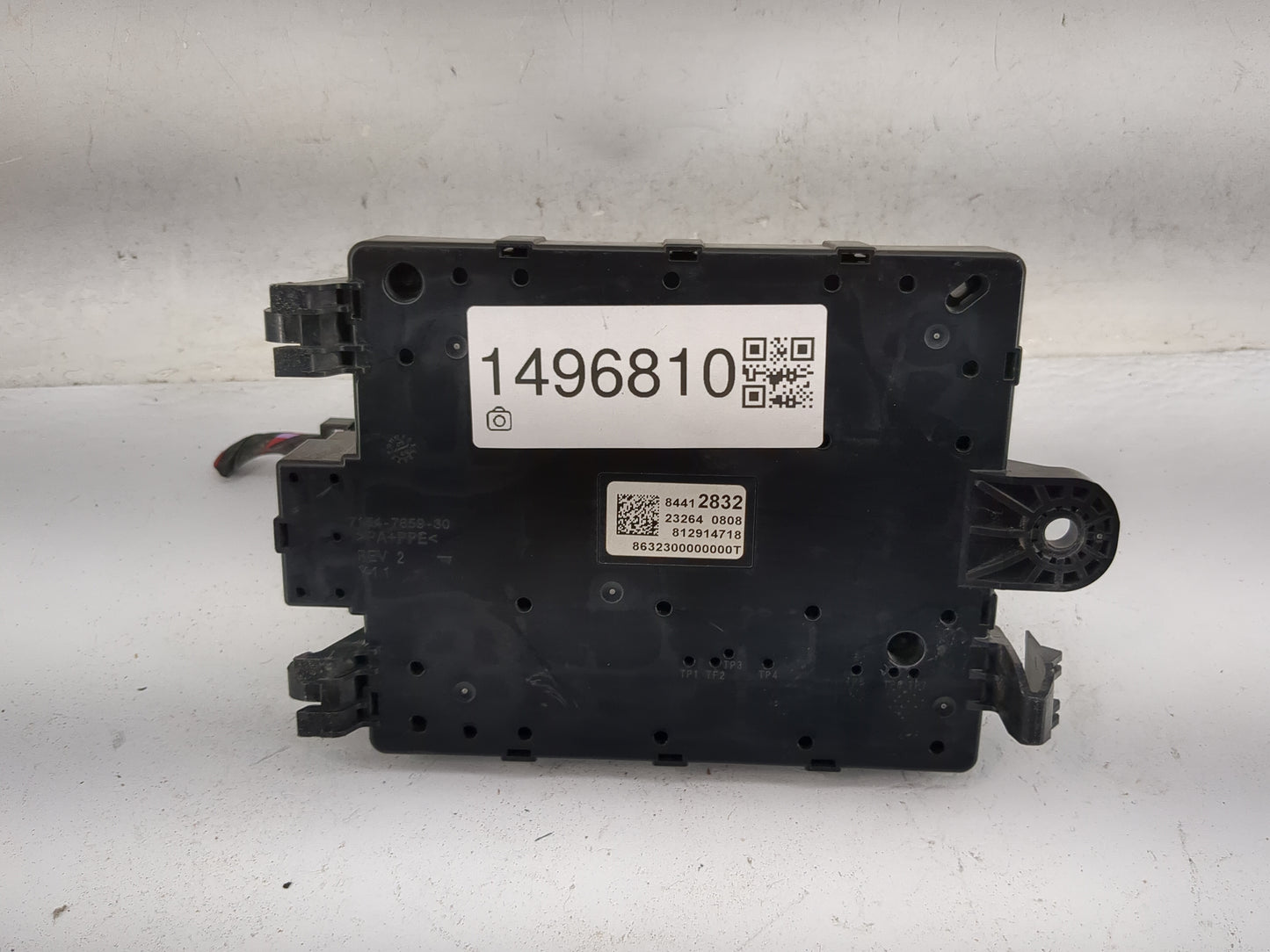 2024 Chevrolet Blazer Fusebox Fuse Box Panel Relay Module P/N:84412832 Fits OEM Used Auto Parts - Oemusedautoparts1.com
