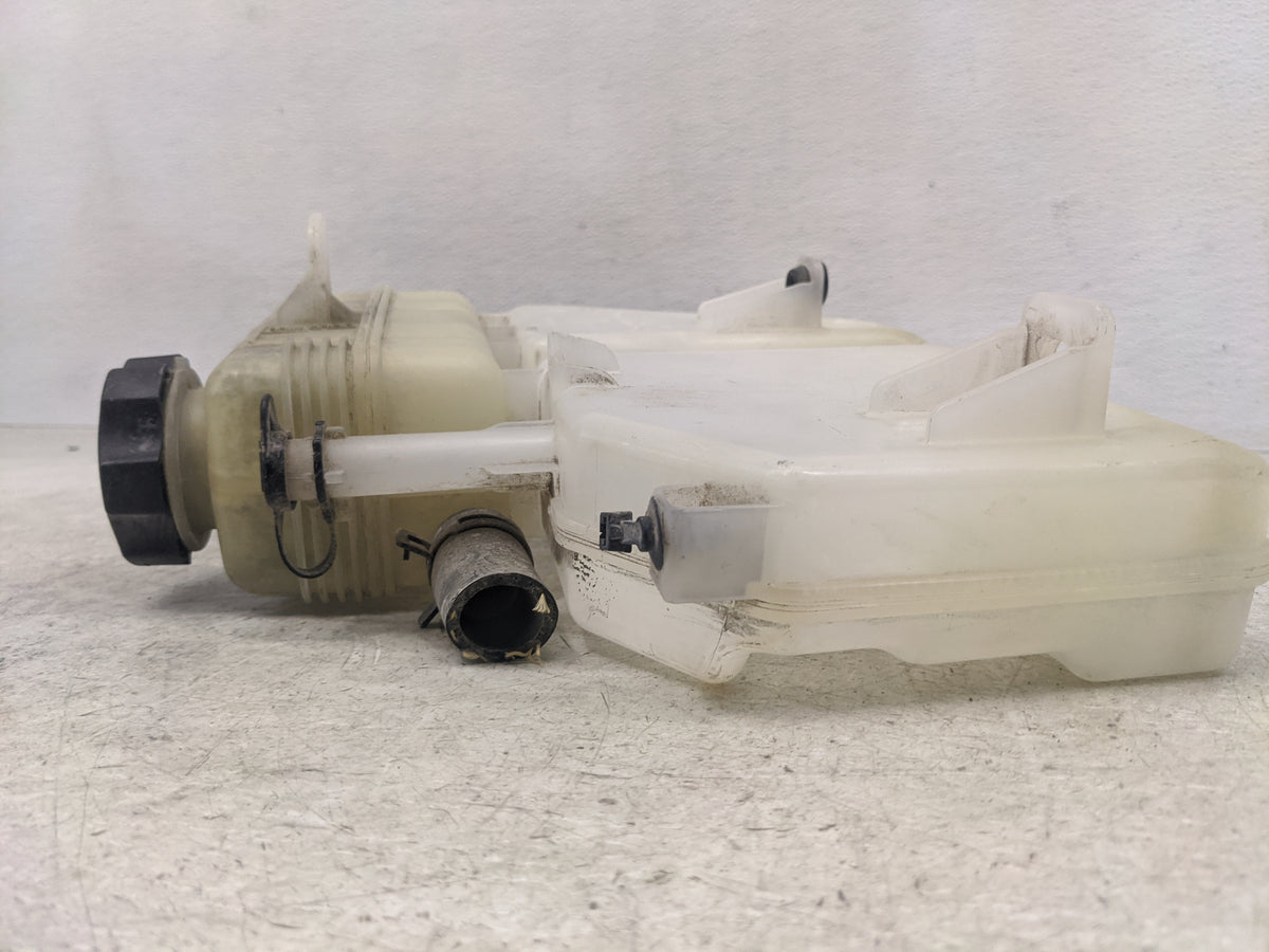 2016 Chevrolet Camaro Radiator Coolant Overflow Expansion Tank Bottle 1366110 - Oemusedautoparts1.com