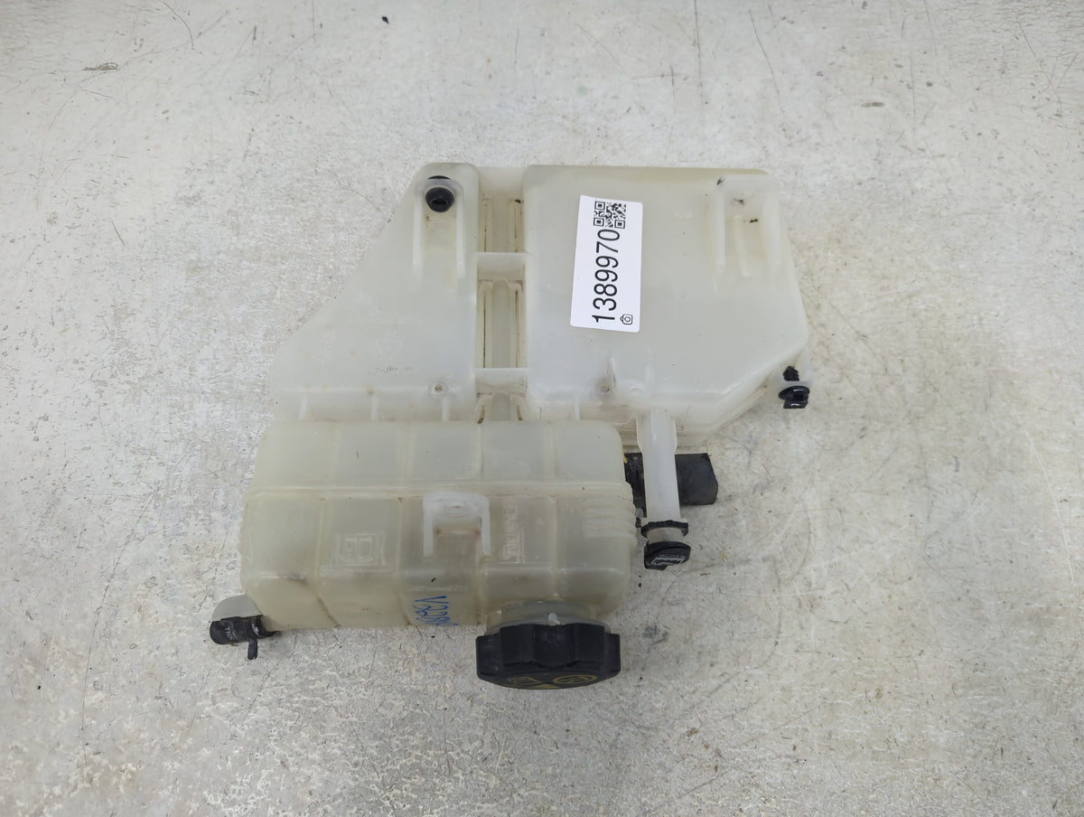 2016 Chevrolet Camaro Radiator Coolant Overflow Expansion Tank Bottle 1389970 - Oemusedautoparts1.com