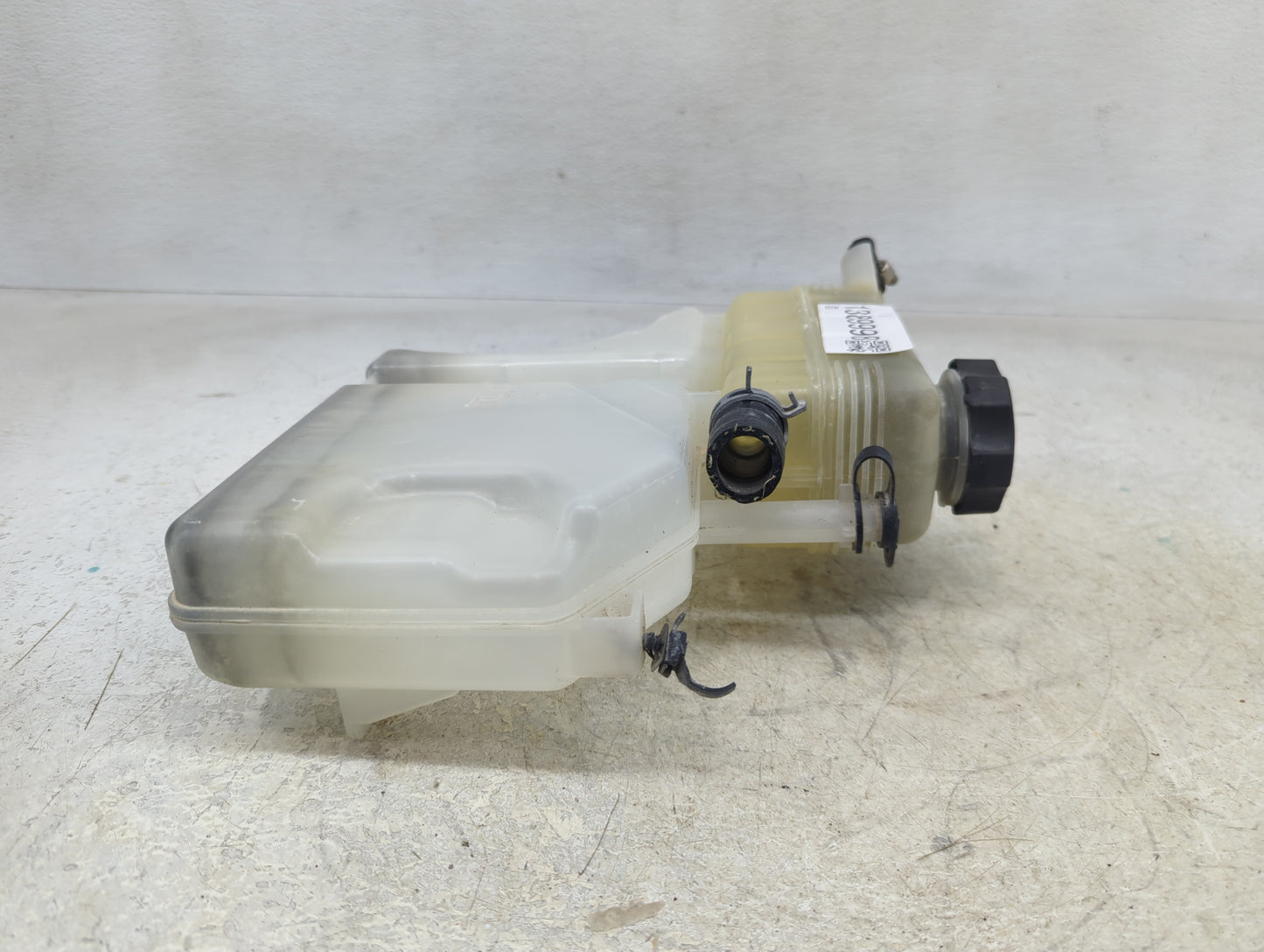 2016 Chevrolet Camaro Radiator Coolant Overflow Expansion Tank Bottle 1389998 - Oemusedautoparts1.com