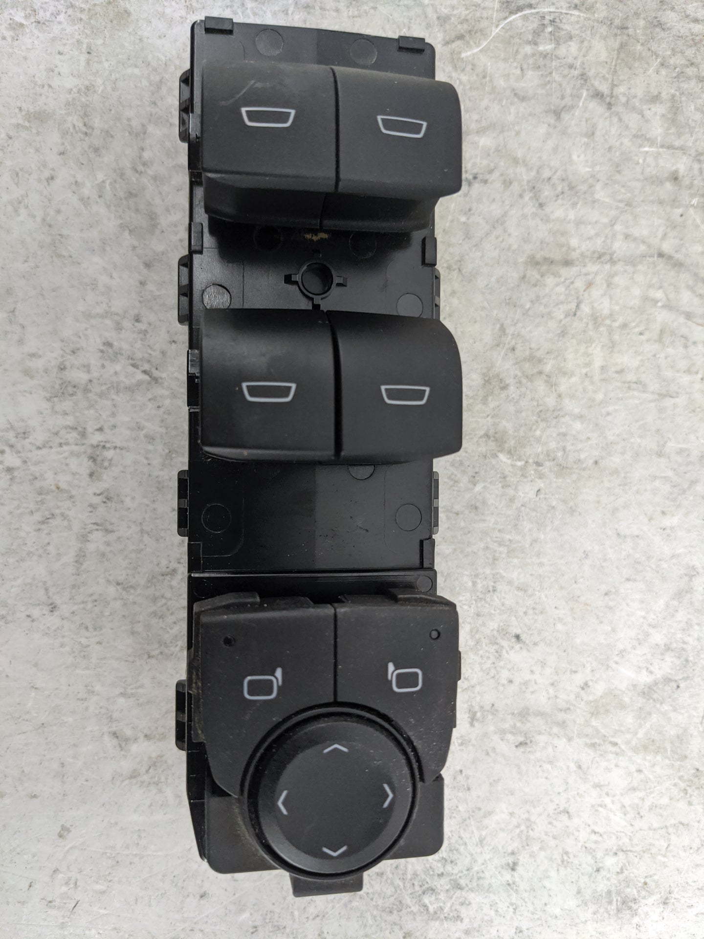 2024 Chevrolet Colorado Master Power Window Switch Replacement Driver Side Left P/N:86824536 120056907 Fits OEM Used Auto Pa