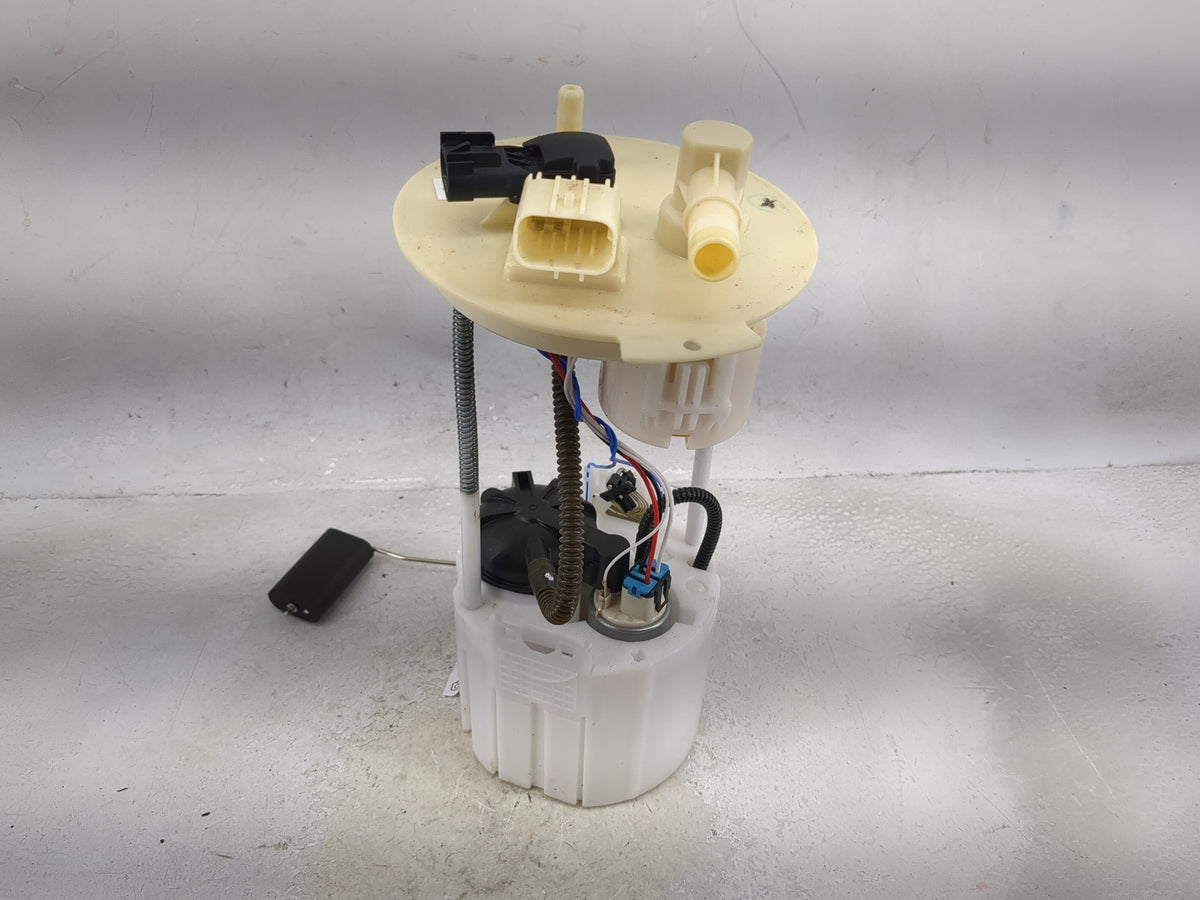 2024 Chevrolet Colorado Electrical Gas Fuel Pump Assembly - Oemusedautoparts1.com