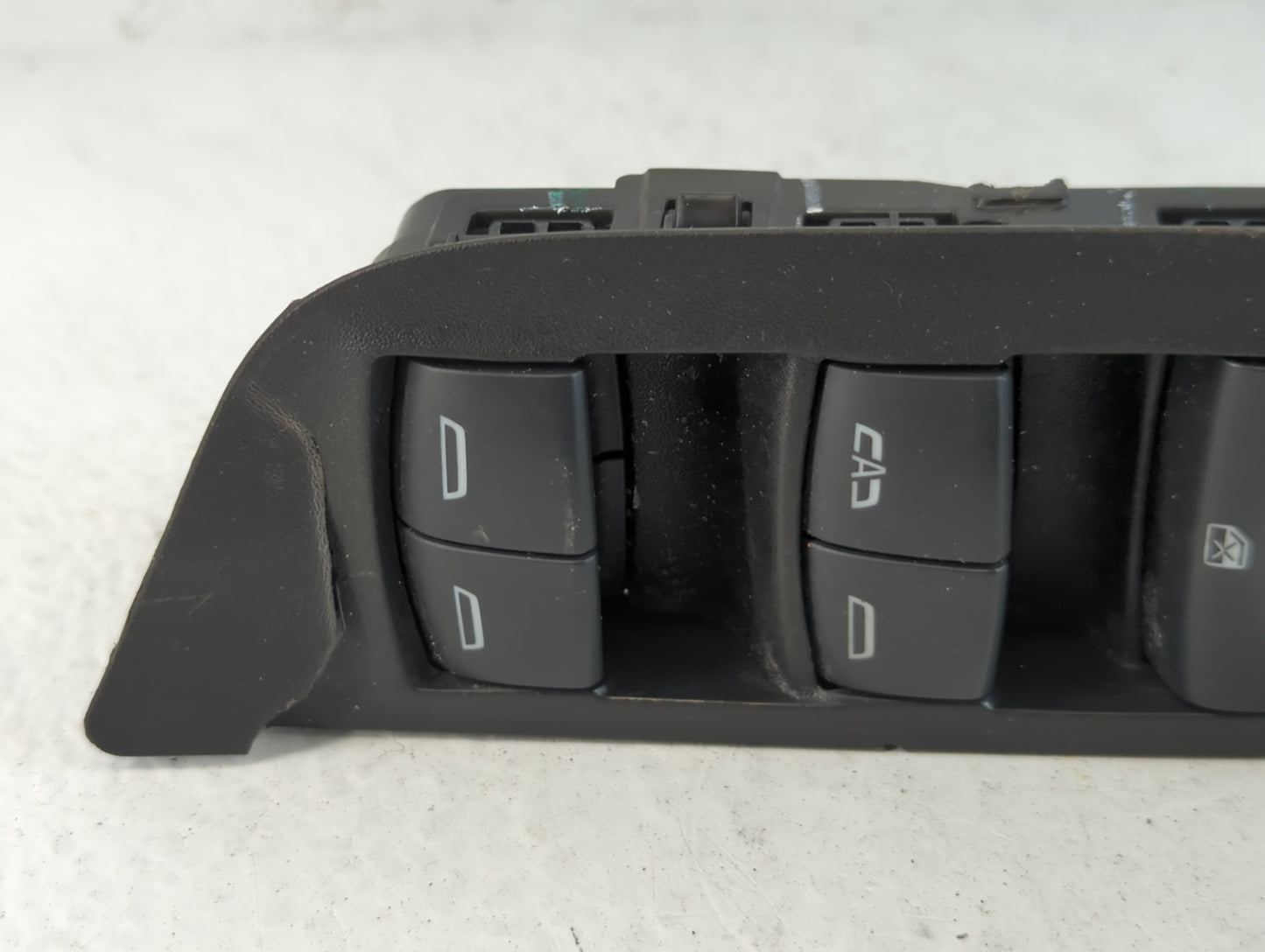 2024 Chevrolet Equinox Master Power Window Switch Replacement Driver Side Left P/N:84513464 Fits OEM Used Auto Parts - Oemus