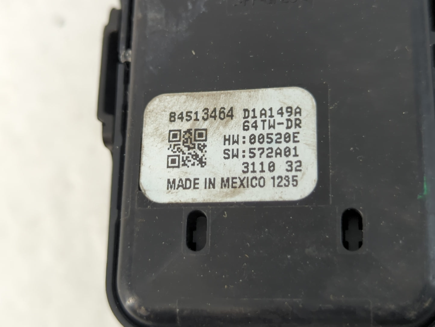 2024 Chevrolet Equinox Master Power Window Switch Replacement Driver Side Left P/N:84513464 Fits OEM Used Auto Parts - Oemus