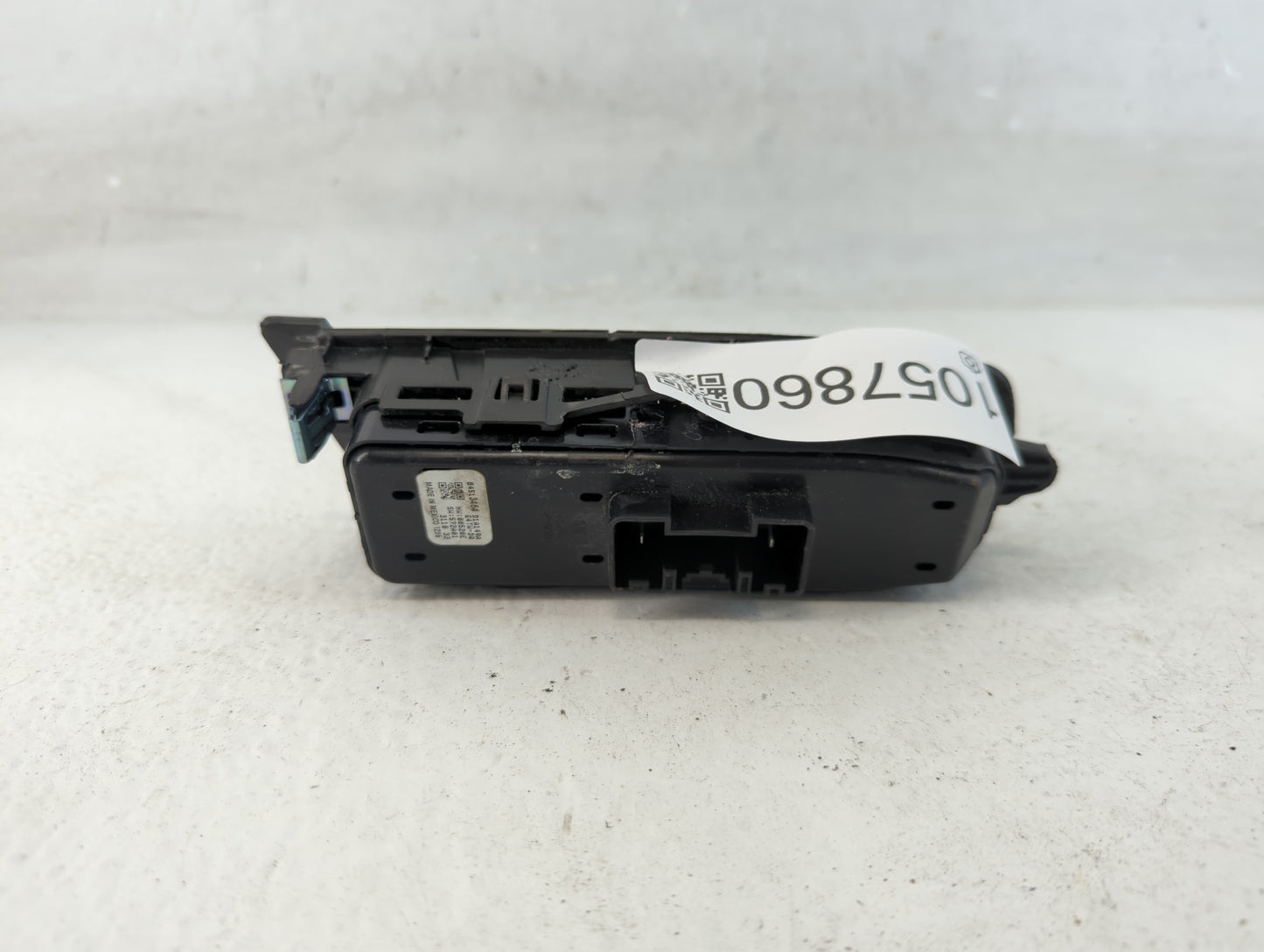 2024 Chevrolet Equinox Master Power Window Switch Replacement Driver Side Left P/N:84513464 Fits OEM Used Auto Parts - Oemus