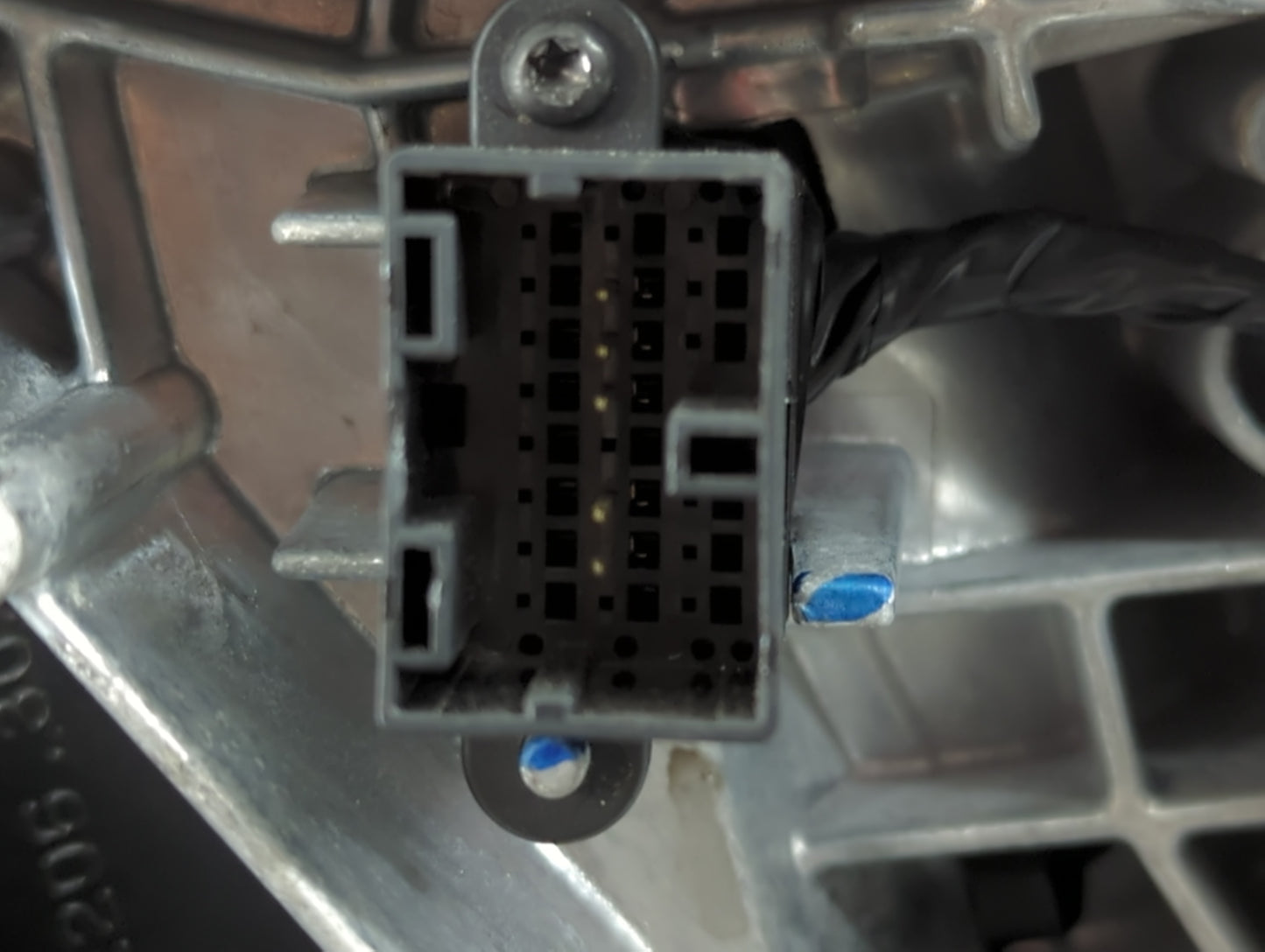 2024 Chevrolet Equinox Passenger Side View Mirror - Right Door Mirror OEM Used - Oemusedautoparts1.com