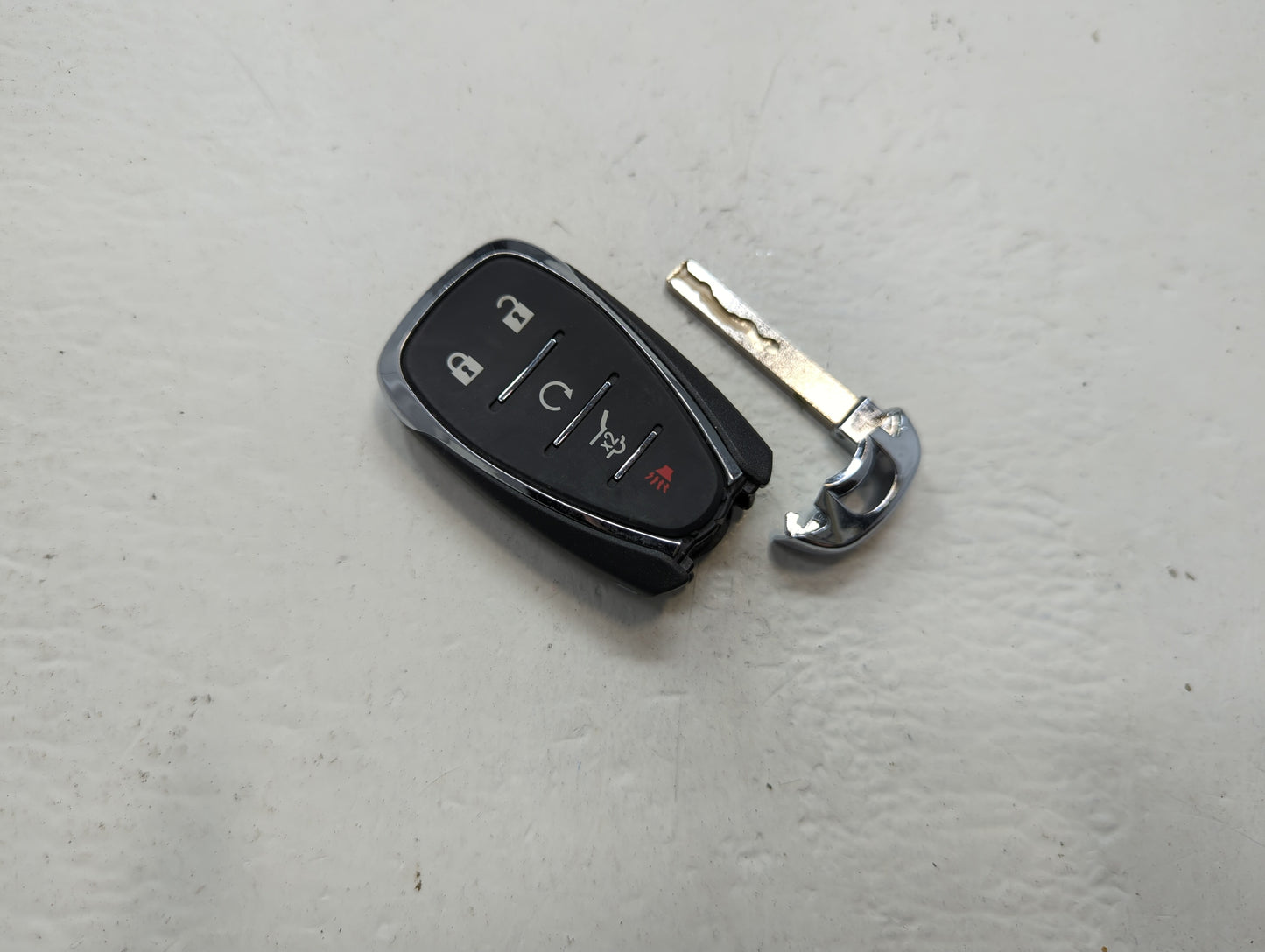 Chevrolet Equinox Keyless Entry Remote Fob HYQ4AS 13549085 5 buttons - Oemusedautoparts1.com