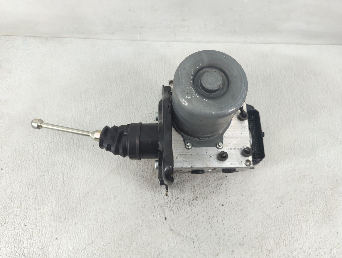 2024 Chevrolet Equinox ABS Pump Control Module Replacement P/N:86518710 Fits OEM Used Auto Parts - Oemusedautoparts1.com