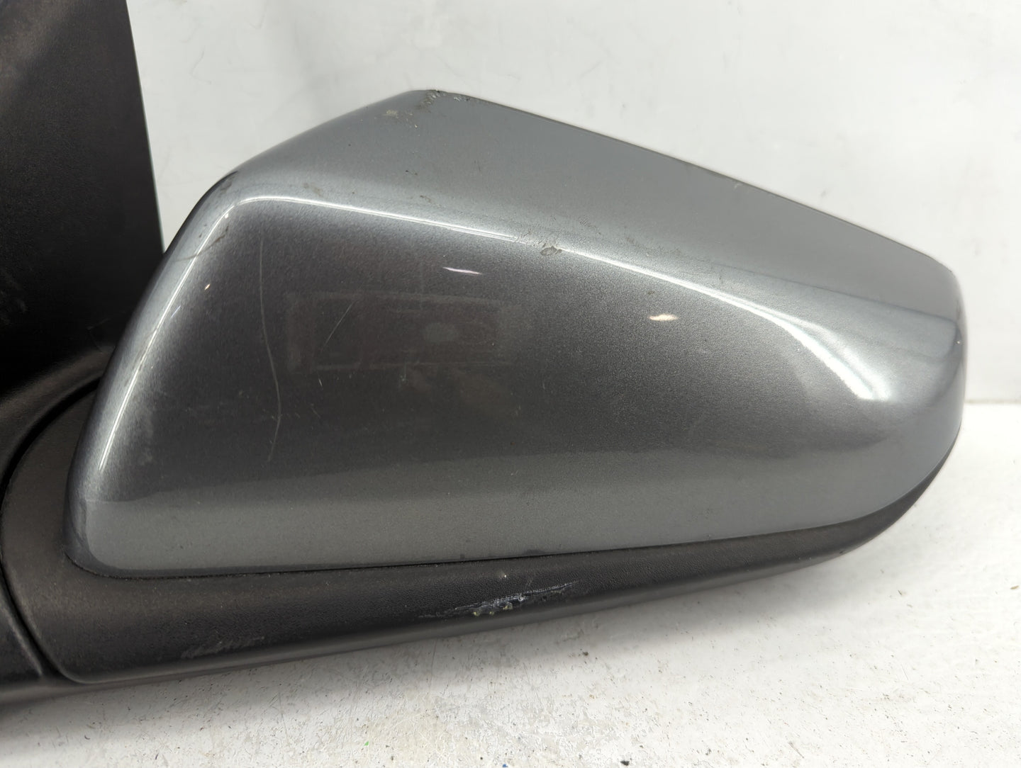2024 Chevrolet Equinox Driver Side View Mirror - Left Door Mirror OEM Used - Oemusedautoparts1.com