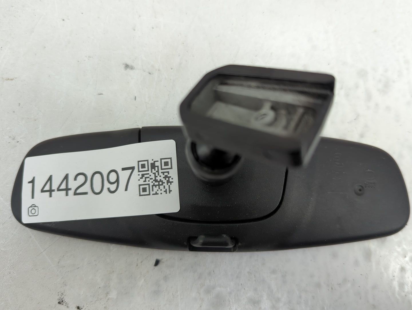 2018-2022 Chevrolet Equinox Interior Rear View Mirror Replacement OEM Fits OEM Used Auto Parts - Oemusedautoparts1.com