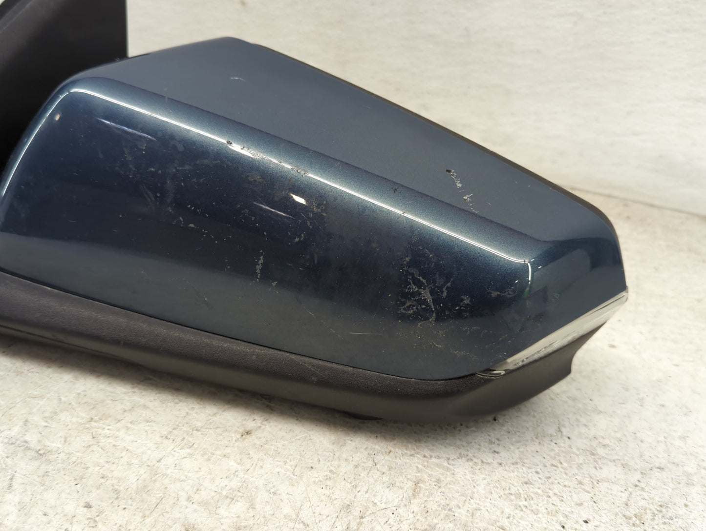 2024 Chevrolet Equinox Driver Side View Mirror - Left Door Mirror OEM Used - Oemusedautoparts1.com