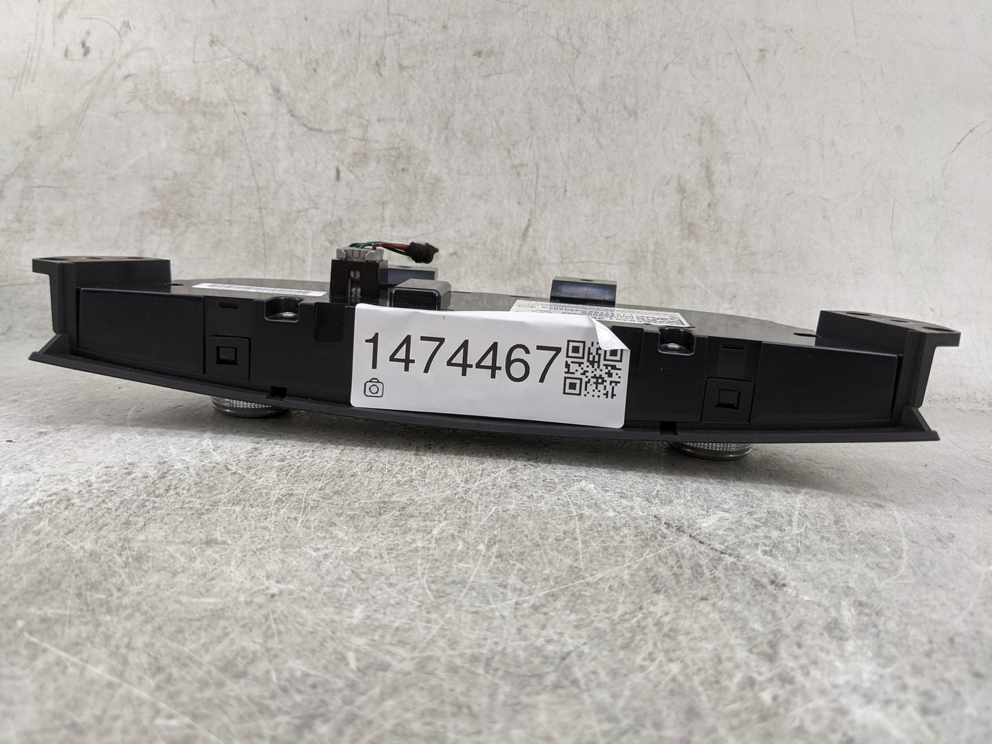 2020-2022 Chevrolet Equinox Climate Control Module Temperature AC/Heater Replacement P/N:84612975 QFGM534A Fits OEM Used Aut