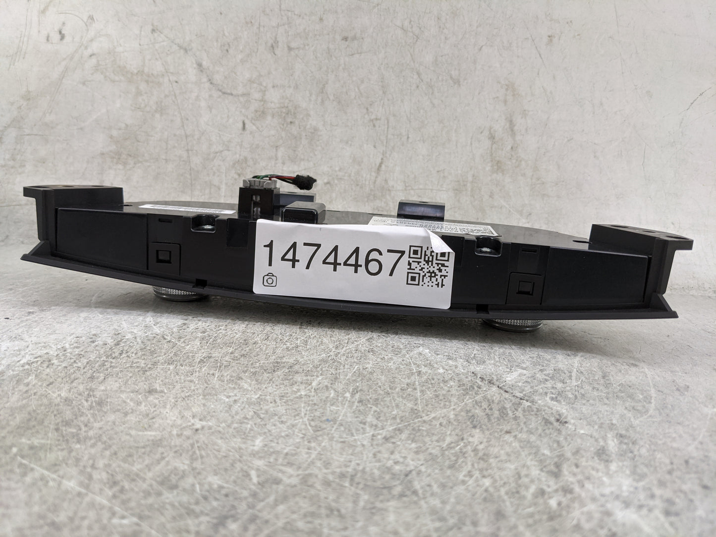 2020-2022 Chevrolet Equinox Climate Control Module Temperature AC/Heater Replacement P/N:84612975 QFGM534A Fits OEM Used Aut