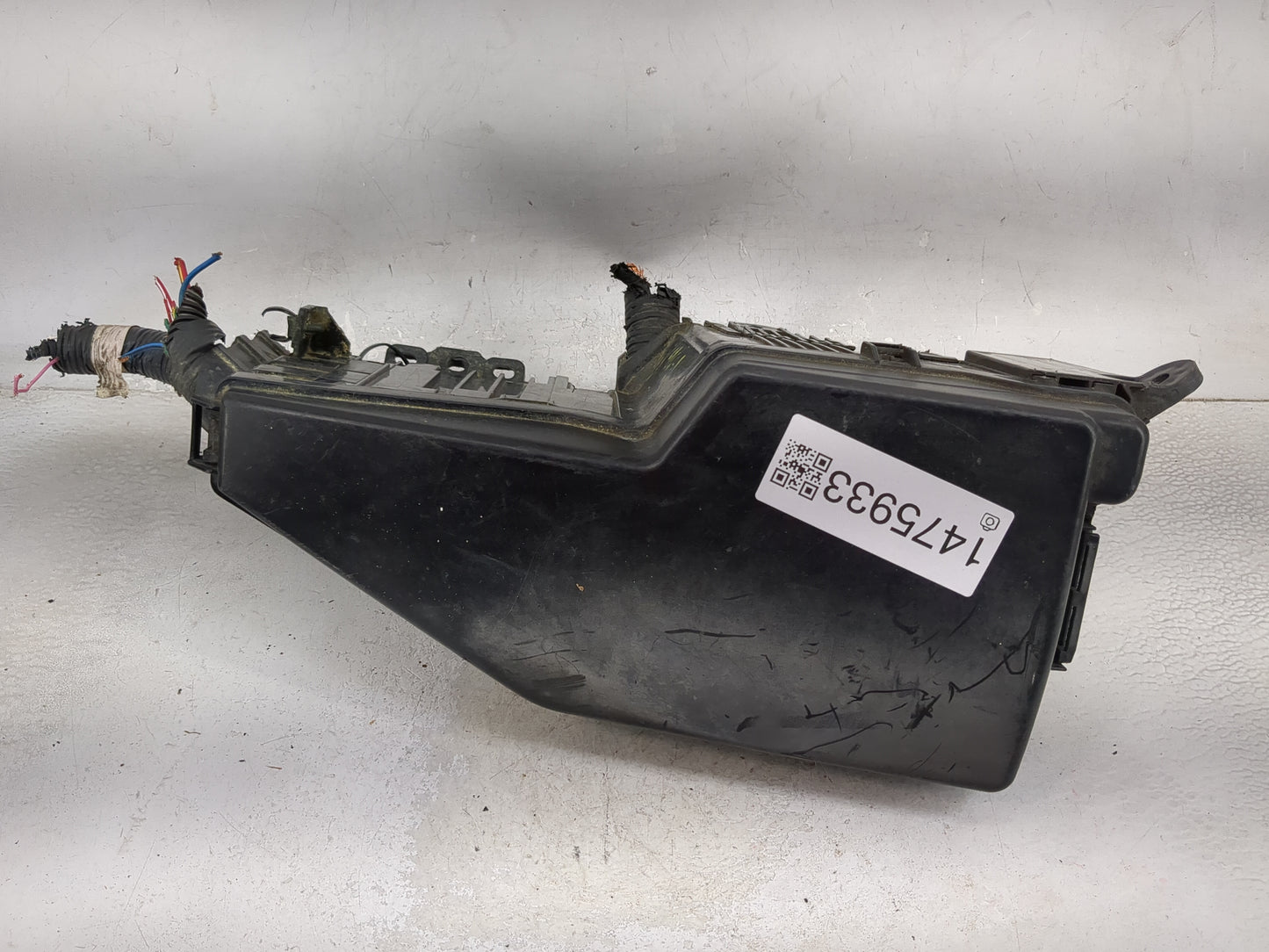 2024 Chevrolet Equinox Fusebox Fuse Box Panel Relay Module P/N:284B71AA1A Fits OEM Used Auto Parts - Oemusedautoparts1.com