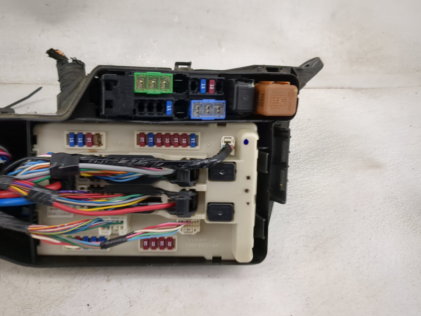 2024 Chevrolet Equinox Fusebox Fuse Box Panel Relay Module P/N:284B71AA1A Fits OEM Used Auto Parts - Oemusedautoparts1.com