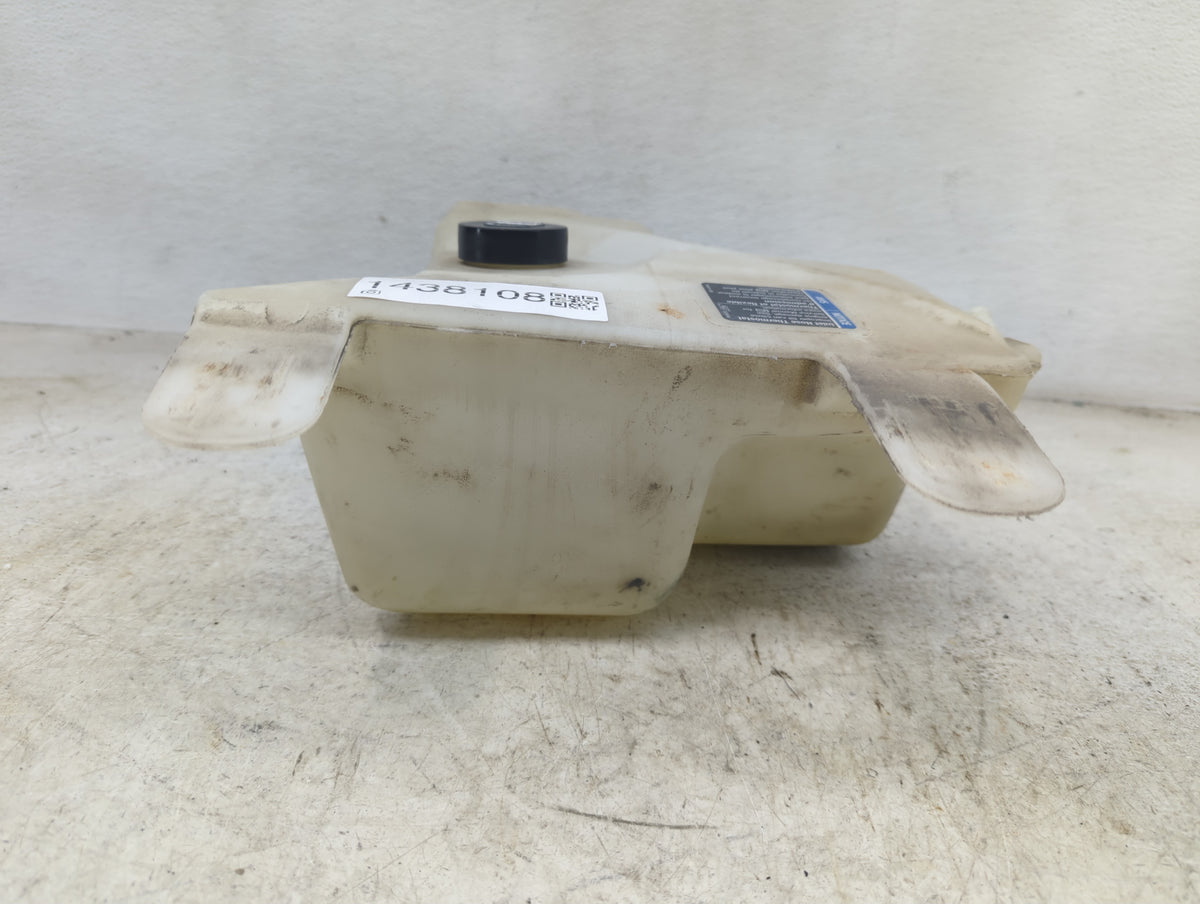 2003 Express 3500 Radiator Coolant Overflow Expansion Tank Bottle - Oemusedautoparts1.com