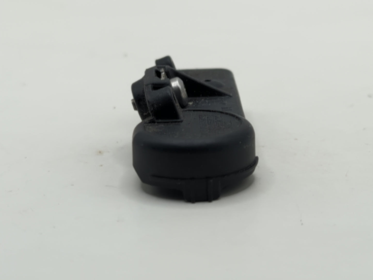 2024 Chevrolet Express 3500 Tire Pressure Monitoring System Sensor Tpms - Oemusedautoparts1.com