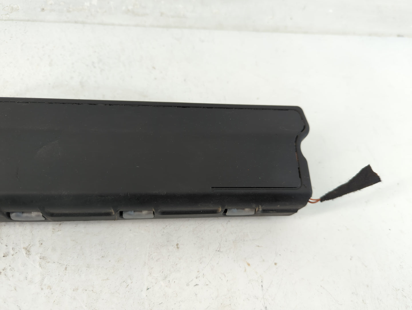 2016-2021 Chevrolet Malibu Air Bag Driver Left Knee OEM P/N:23420286 Fits Fits 2016 2017 2018 2019 2020 2021 OEM Used Auto P