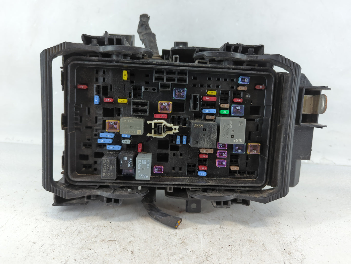 2024 Chevrolet Malibu Fusebox Fuse Box Panel Relay Module P/N:85114017 Fits OEM Used Auto Parts - Oemusedautoparts1.com